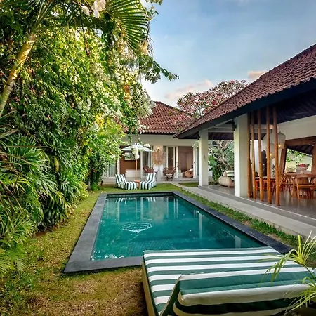 Villa Anouk Seminyak Exterior photo