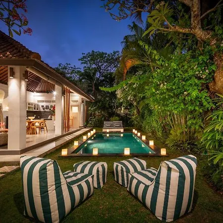 Villa Anouk Seminyak Exterior photo